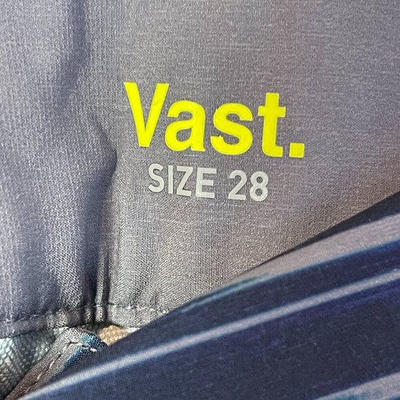 VAST Mens Blurred Lines Shorts - Charcoal and Navy - Small- NWT - Picture 6 of 7